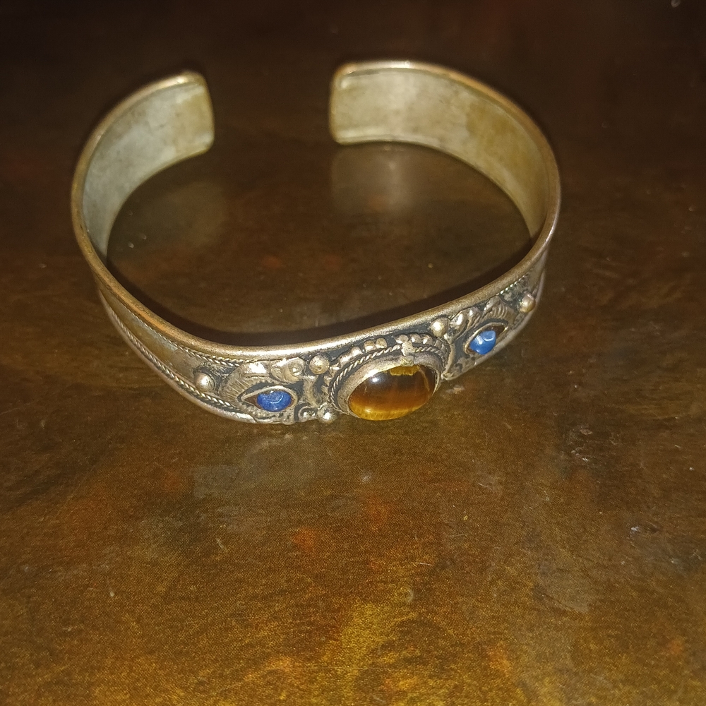 Elegant Gold and Blue Stone Cuff Bracelet